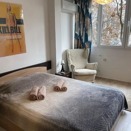 Cozy Place Renovated 2022 公寓
