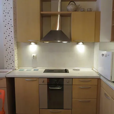 Cozy Place Renovated 2022 아파트 *